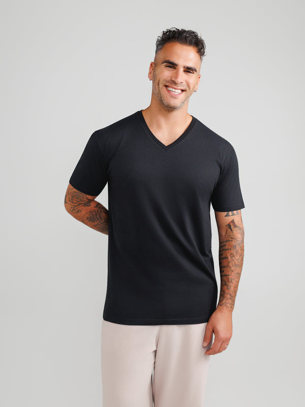 Black V-neck 10-pack